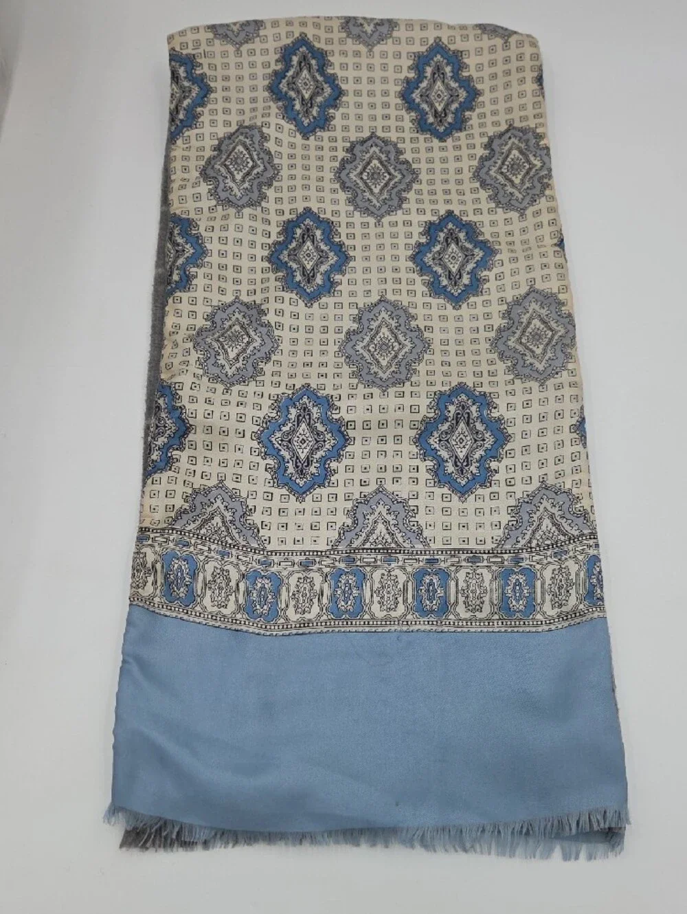 Vintage Reine Wolle Reversible Grey Blue Patterned Scarf